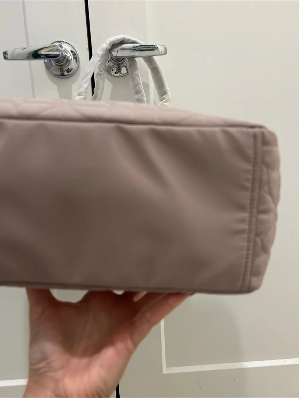 Kate Spade (NWT) Spade Flower Quilted Fabric XL Tote in Cozy Grey